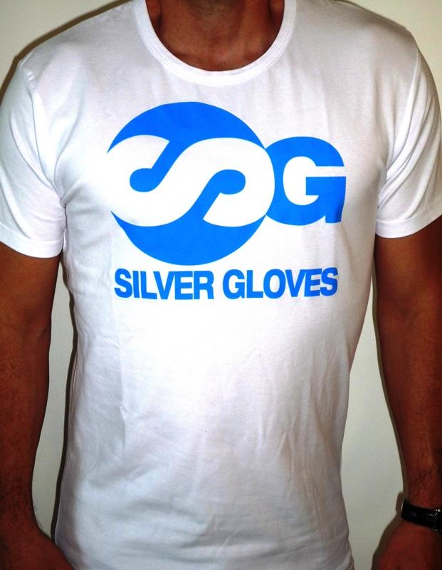 Tee Shirt Ying Silver Gloves